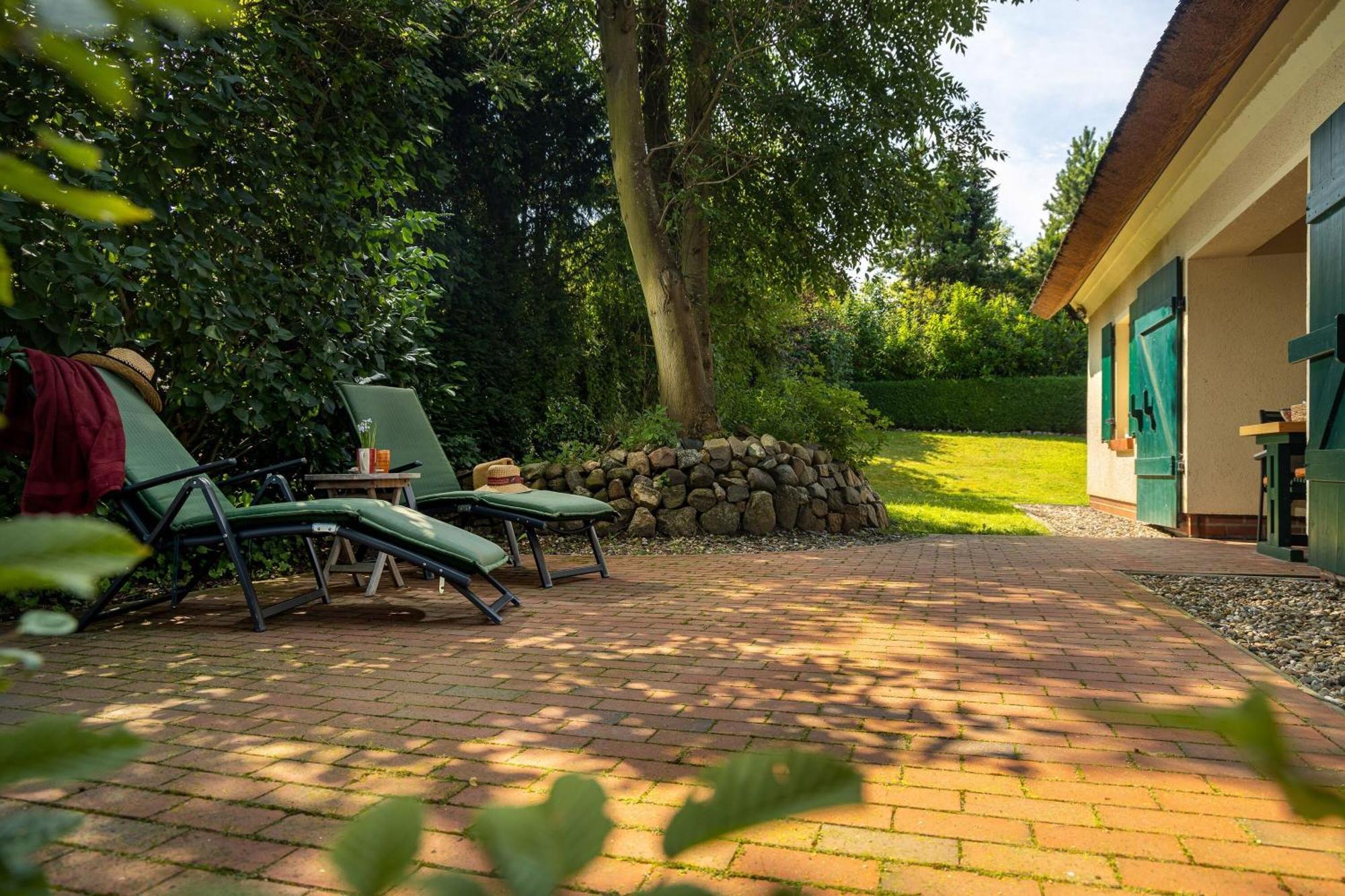 Ferienhaus Preetz 1A - Idylle Unter Reet Burtevitz Extérieur photo