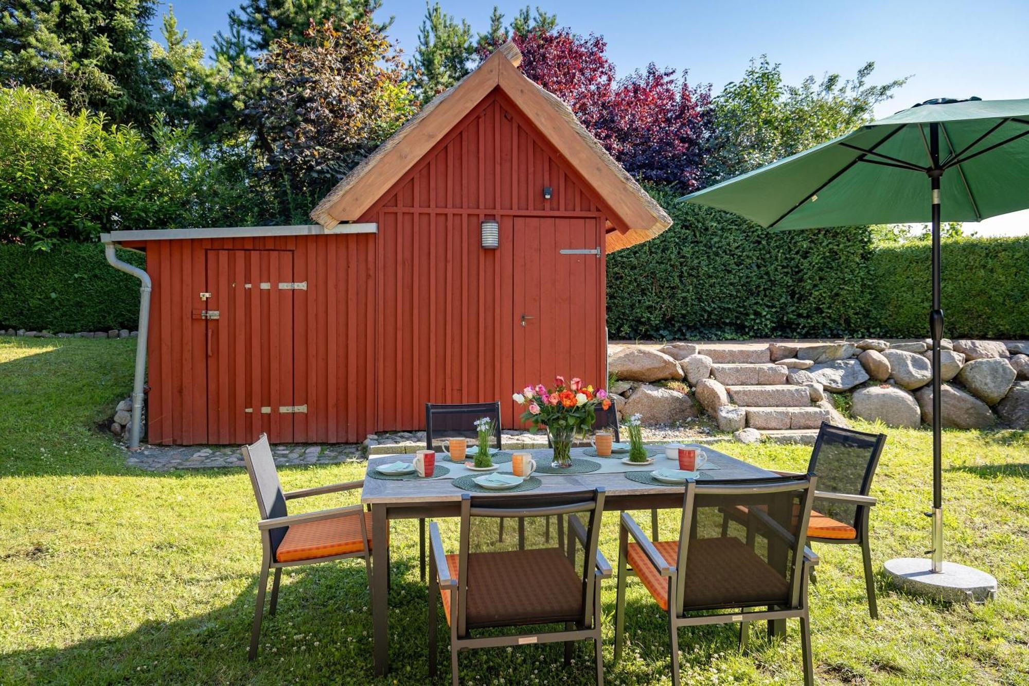 Ferienhaus Preetz 1A - Idylle Unter Reet Burtevitz Extérieur photo