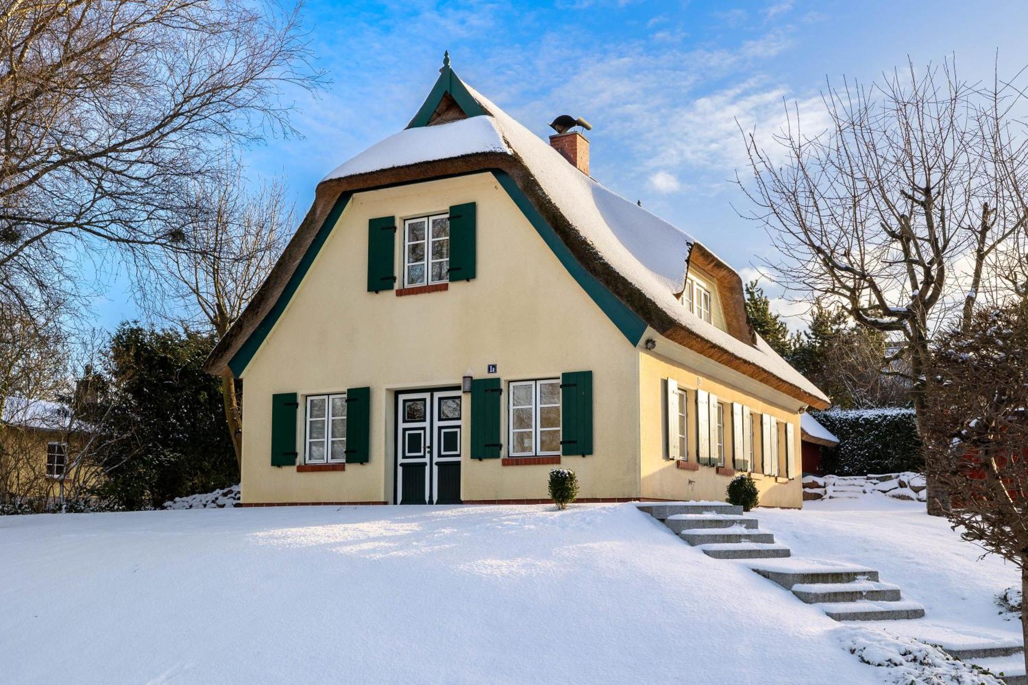 Ferienhaus Preetz 1A - Idylle Unter Reet Burtevitz Extérieur photo